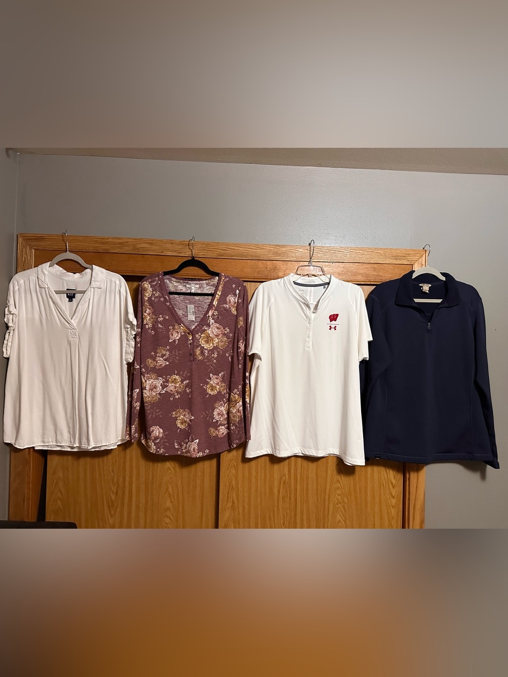 Women’s XL shirt lot